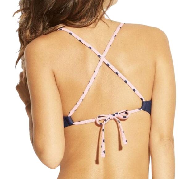 Xhilaration NWT Crochet Scallop Edge Halter Bikini Top Size XS Junior - Picture 12 of 12